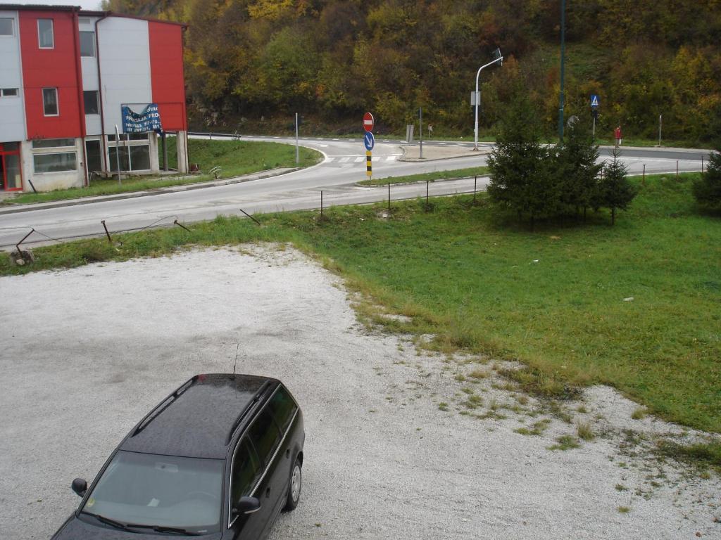 Hotel Seos Hadžići Kültér fotó