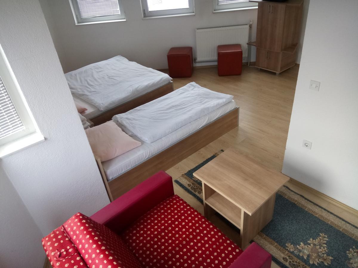 Hotel Seos Hadžići Kültér fotó